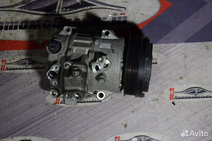 Компрессор кондиционера c Lexus LS460 USF40 1UR-FS
