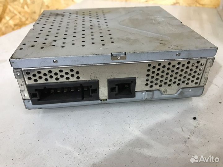 Усилитель Mercedes-Benz E-Class W211