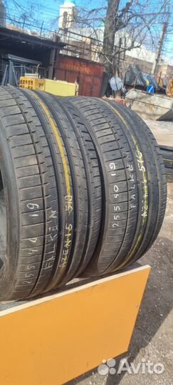 Falken Azenis FK-510 255/40 R19