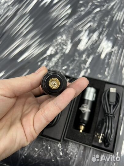 Беспроводной блок питания для тату машинки