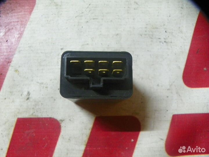 Реле стеклоочистителей Hyundai Tucson