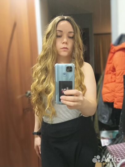 Парик с длинными искусственными волосами