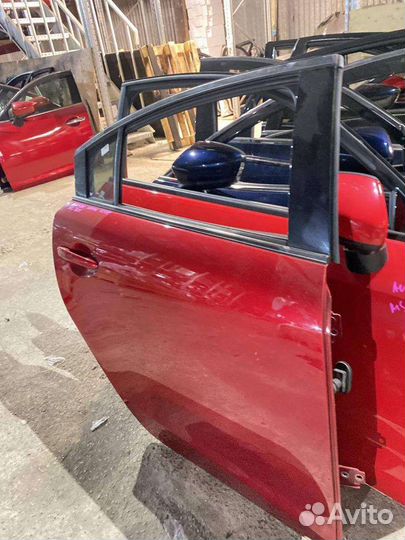 Дверь задняя правая Мазда 6 gj седан