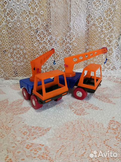 Пластмассовые машинки СССР