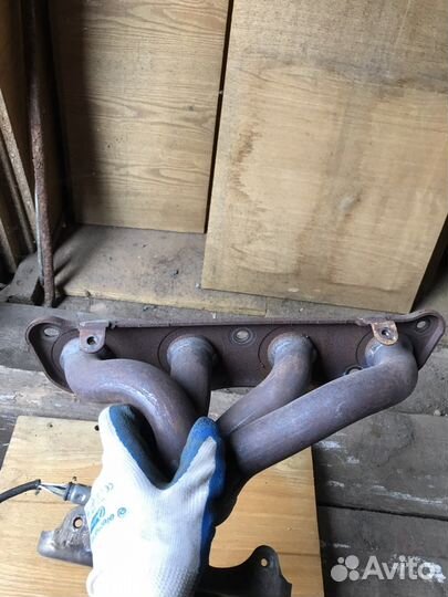 Коллектор Nissan X-trail t31 2,0