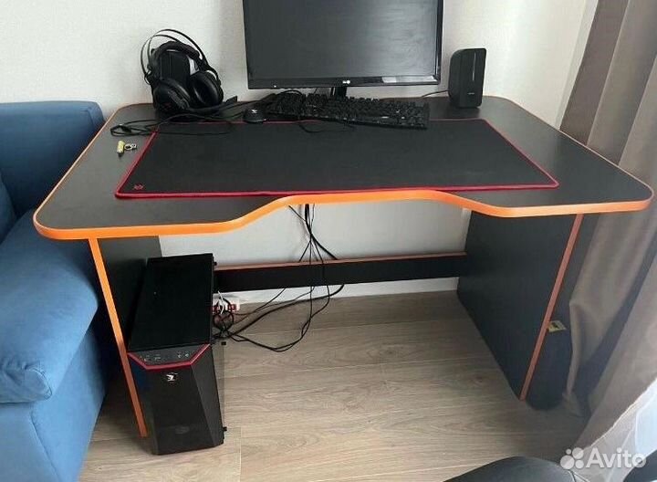 Компьютерный стол, Геймерский стол с доставкой