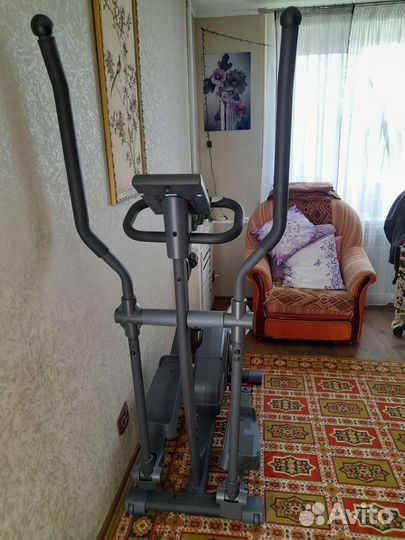 Эллиптический тренажер torneo