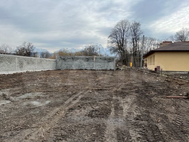 Участок 6 сот. (ИЖС)