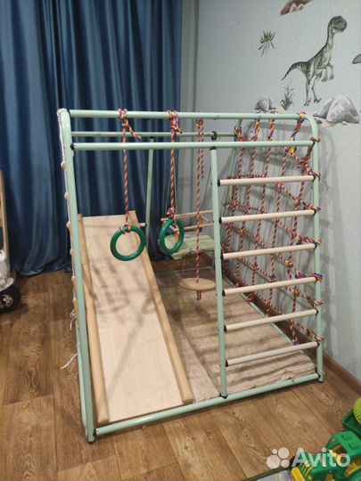 Детский спортивный комплекс