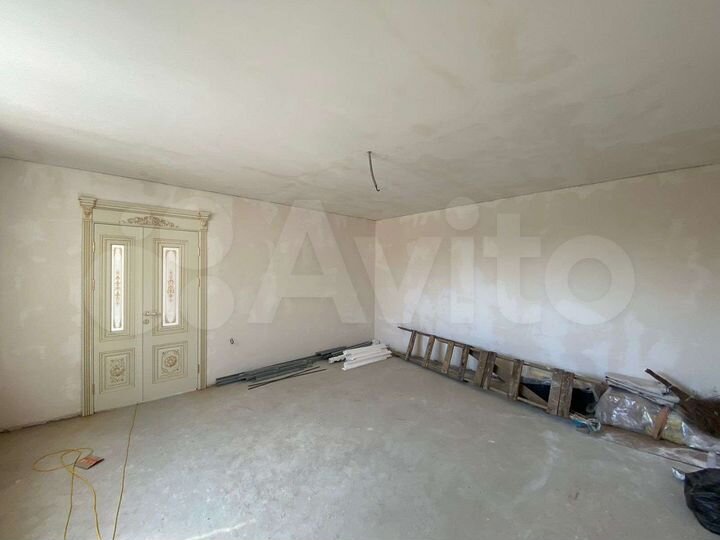 Дом 250 м² на участке 10 сот.