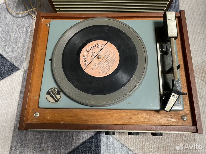 Электрофон аккорд