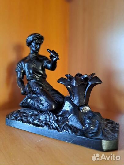 Чугунное литьё Данила мастер и каменный цветок