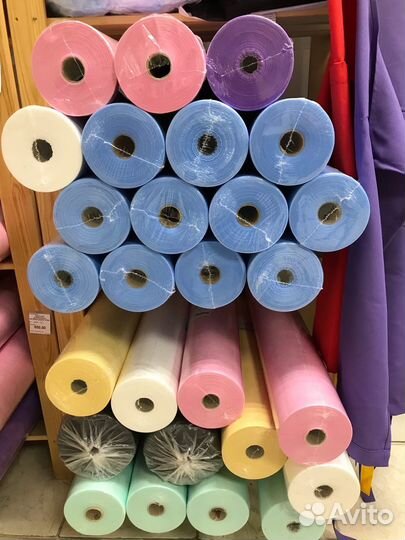 Простыни одноразовые розовые 70х200 в рулоне 100 ш