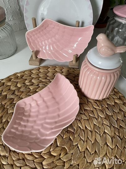 Посуда (тарелки, бокалы, банки)