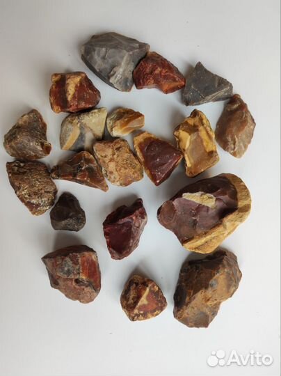 Натуральные камни для декора комнатных растений