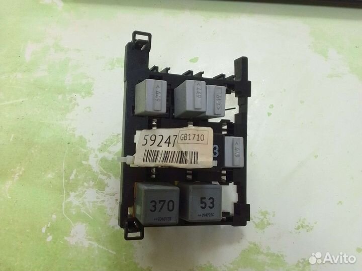 Блок реле Volkswagen Tiguan