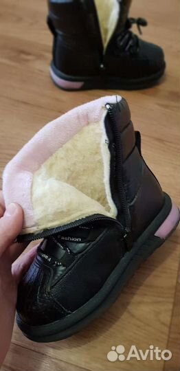 Сапожки для девочки