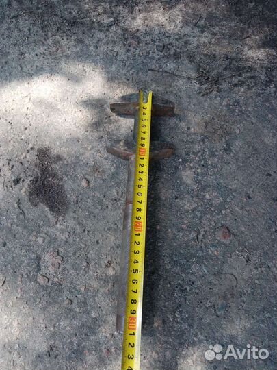 Старинный разводной ключ