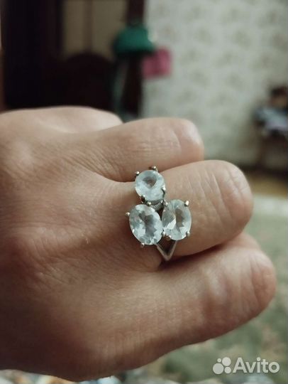 Серьги,кольцо,браслеты