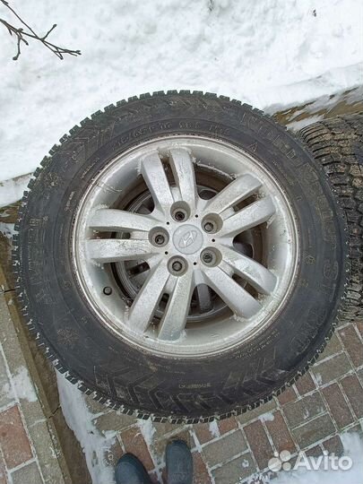 Литые диски с резиной Kia Huyndai R16 215/65
