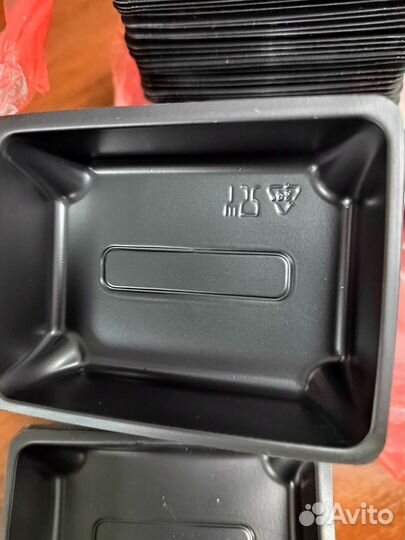 Палочки для суши и бесплатно емкости