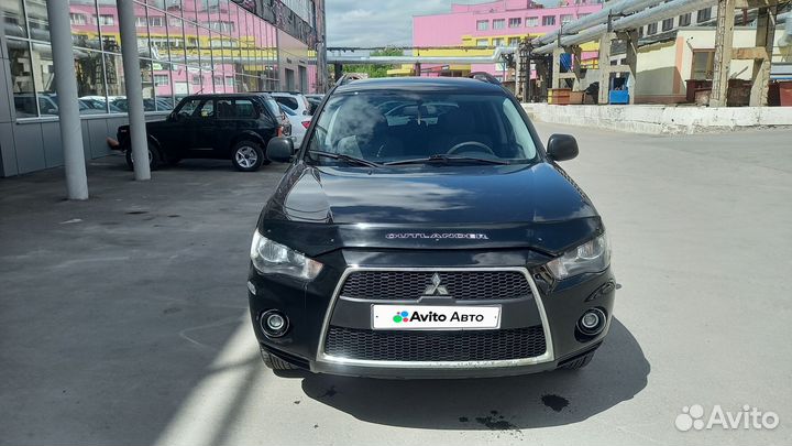 Mitsubishi Outlander 2.0 МТ, 2010, 200 000 км