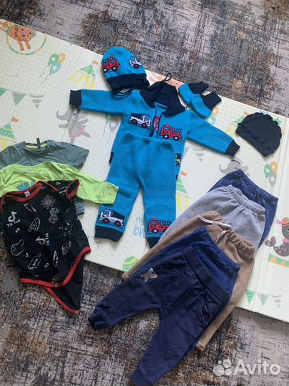 Вещи на мальчика до года