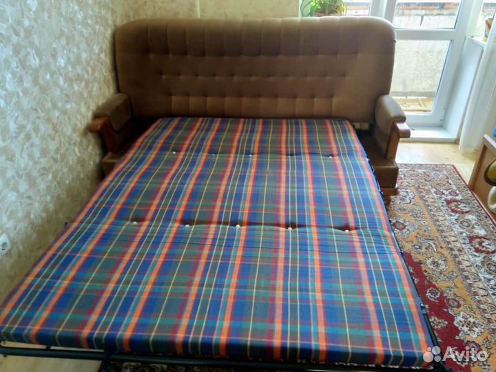 Диван прямой раскладной