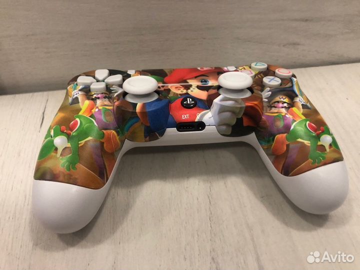 Новый Dualshock 4 Mario Edition