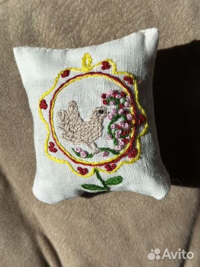 Аромаподушечки саше с вышивкой