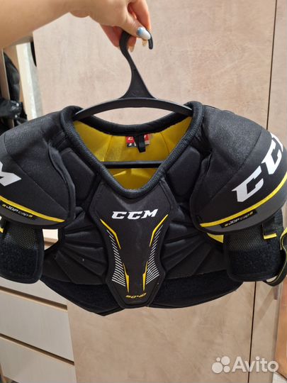 Нагрудник CCM 9040 JR