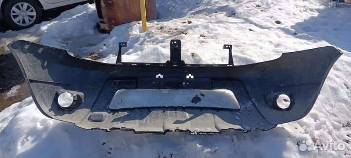 Бампер передний Рено Дастер