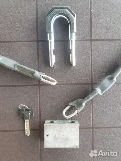 Цепь противоугонная с замком Mul-T-Lock Hardened