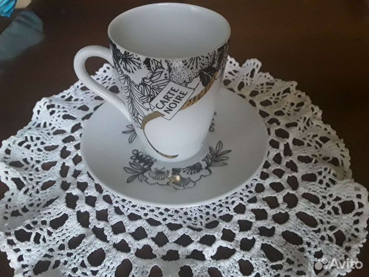 Кофейная пара и сливочник