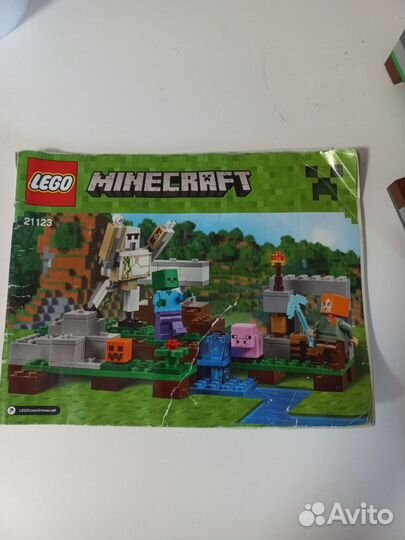 Lego Minecraft Железный Голем 21123