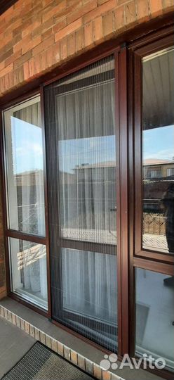 Москитная сетка плиссе на дверь и окно