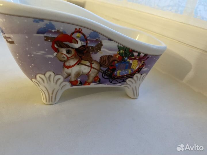 Для губок подставка