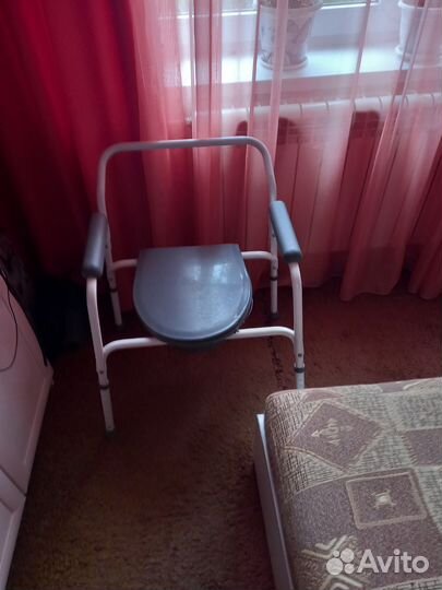 Кресло туалет для инвалидов