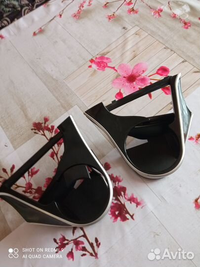 Автомобильные под стаканчики