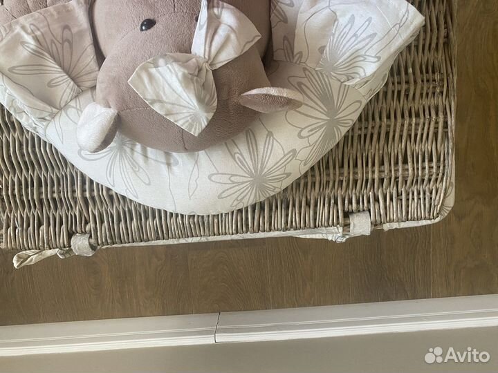 Корзина плетеная с крышкой для детских игрушек