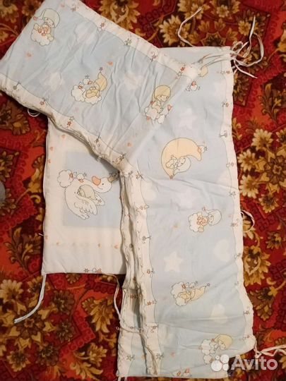 Бортики в кроватку