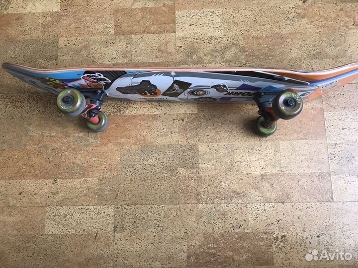 Скейтборд из скейтшопа качественный