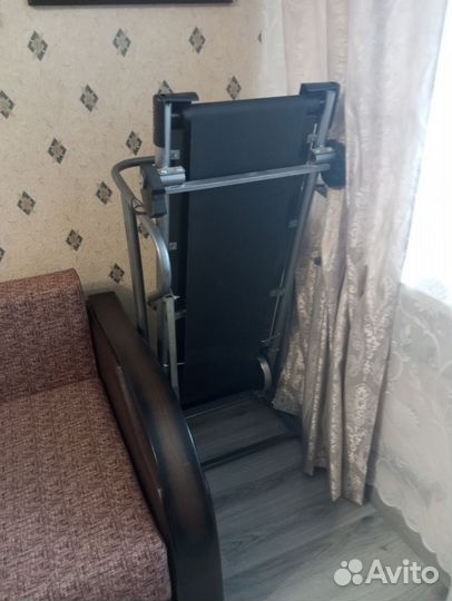 Беговая дорожка механическая