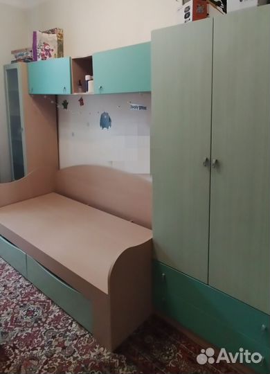 Гарнитур в детскую комнату бу
