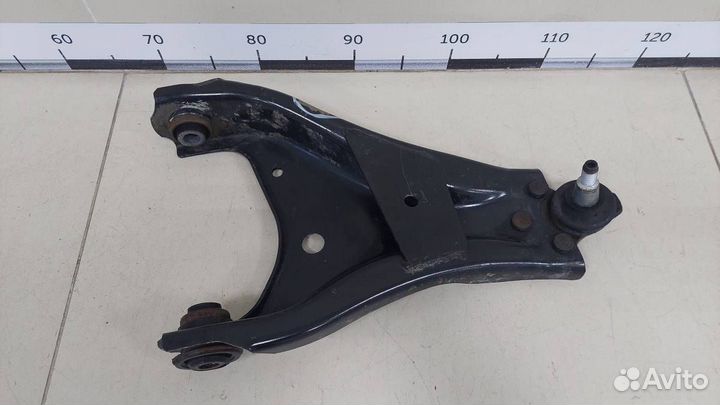 Рычаг передний левый Renault Duster 2012