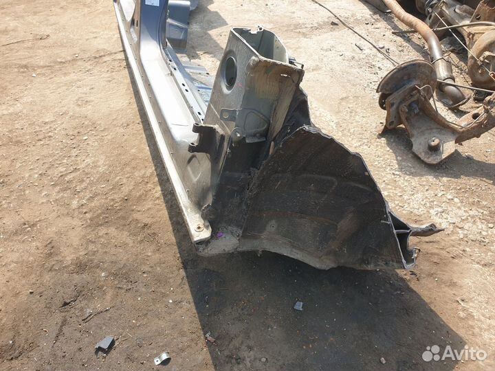 Порог правый крыло бок Opel Astra H Астра Седан