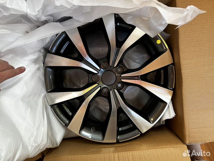 Оригинальный диск chery tiggo 7 PRO R18