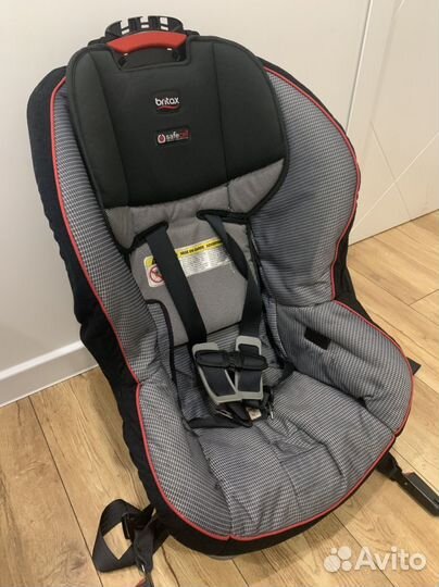 Автокресло britax
