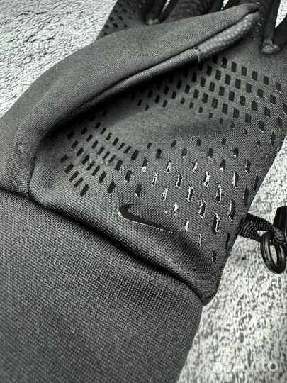 Комфорт и стиль: перчатки Nike Hyperwarm