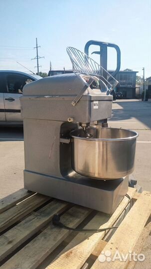 Тестомес спиральный